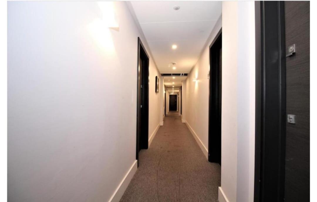 Rent Luxuri - Luxury 2 Bed Apartment Лестер Екстер'єр фото